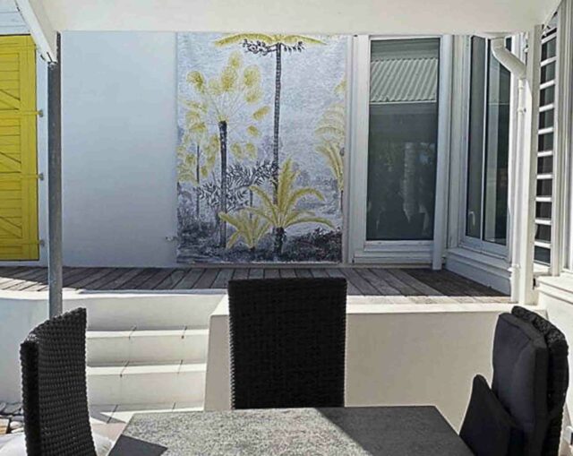 Réalisation extérieur Rouyer sur mesure feuillage jaune 2m x 1,5m